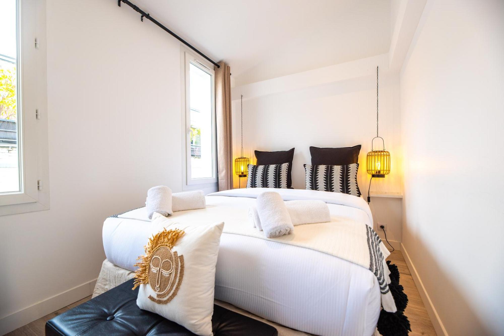 Apartamento Stunning Flat In París Exterior foto